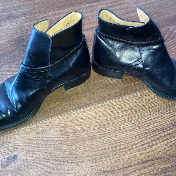 Bally Mens Black Leather Chukka Boots size 8 - Picture 3 of 8